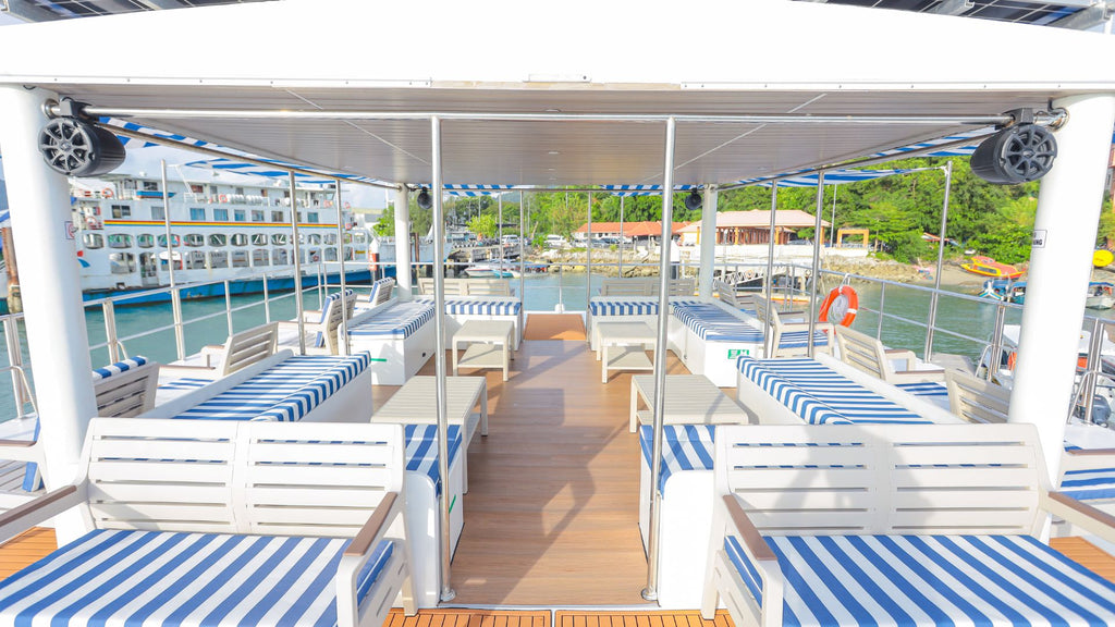 Lumlee 2 Sunset Cruise - Private Yacht Charter (4 Hours)