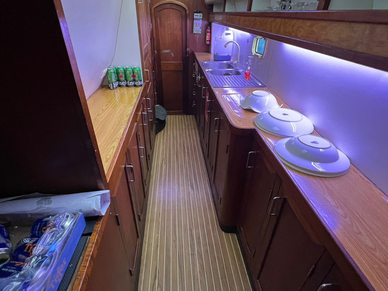 Hercules Private Yacht Charter – Luxury Party & Sunset Cruise Experience (4 Hours)
