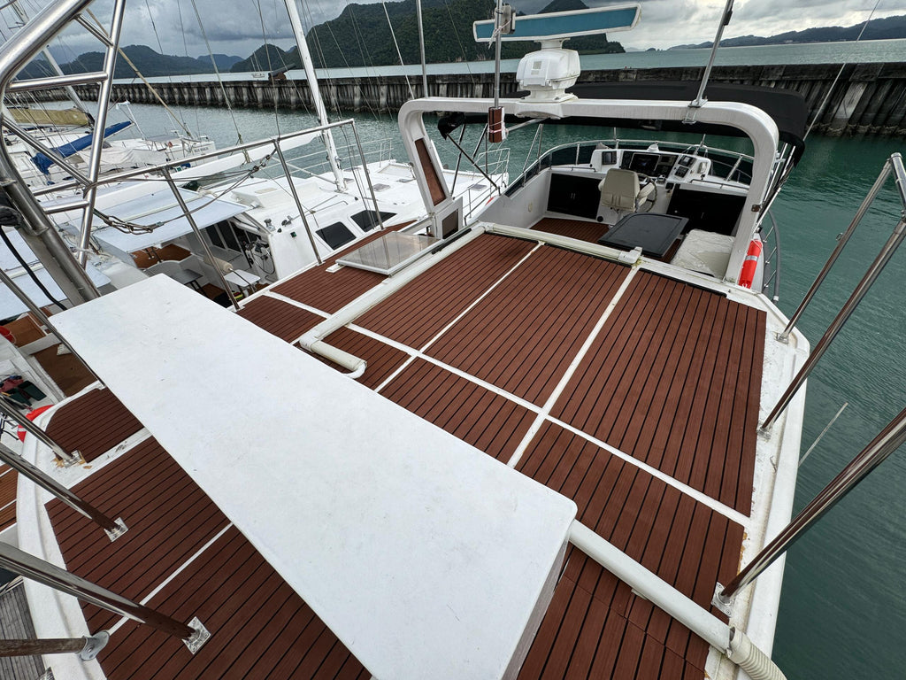 Tyche Private Yacht Charter – Luxury Day & Sunset Cruise Experience (4 Hours)