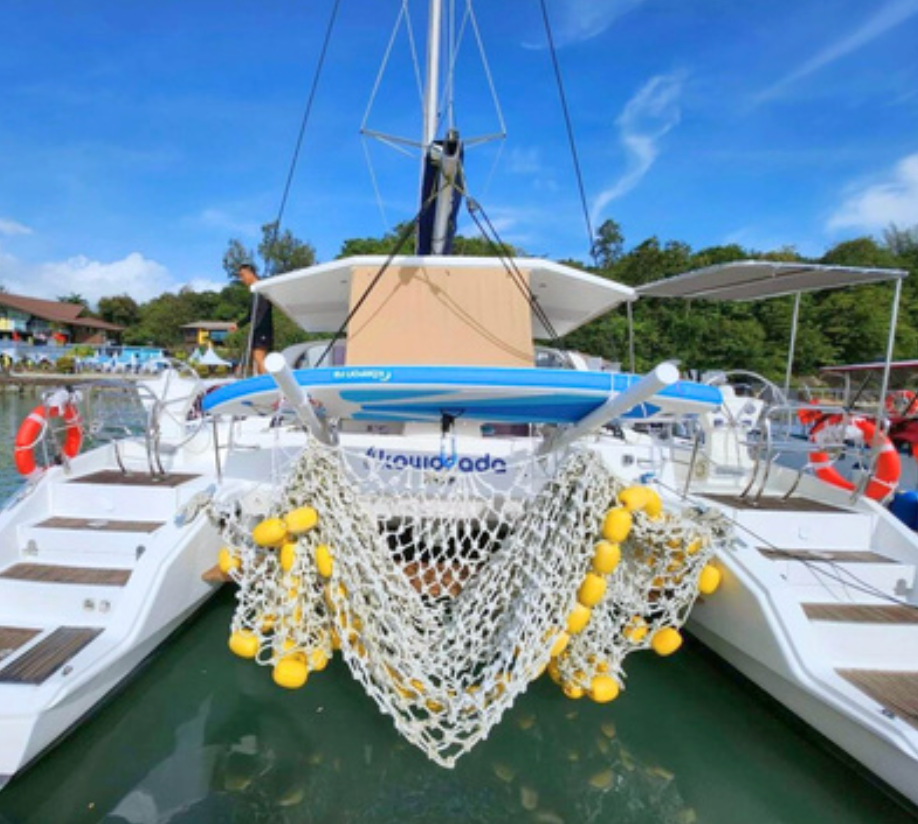 Kawanada – Sailing Catamaran Cruise (4 Hours)