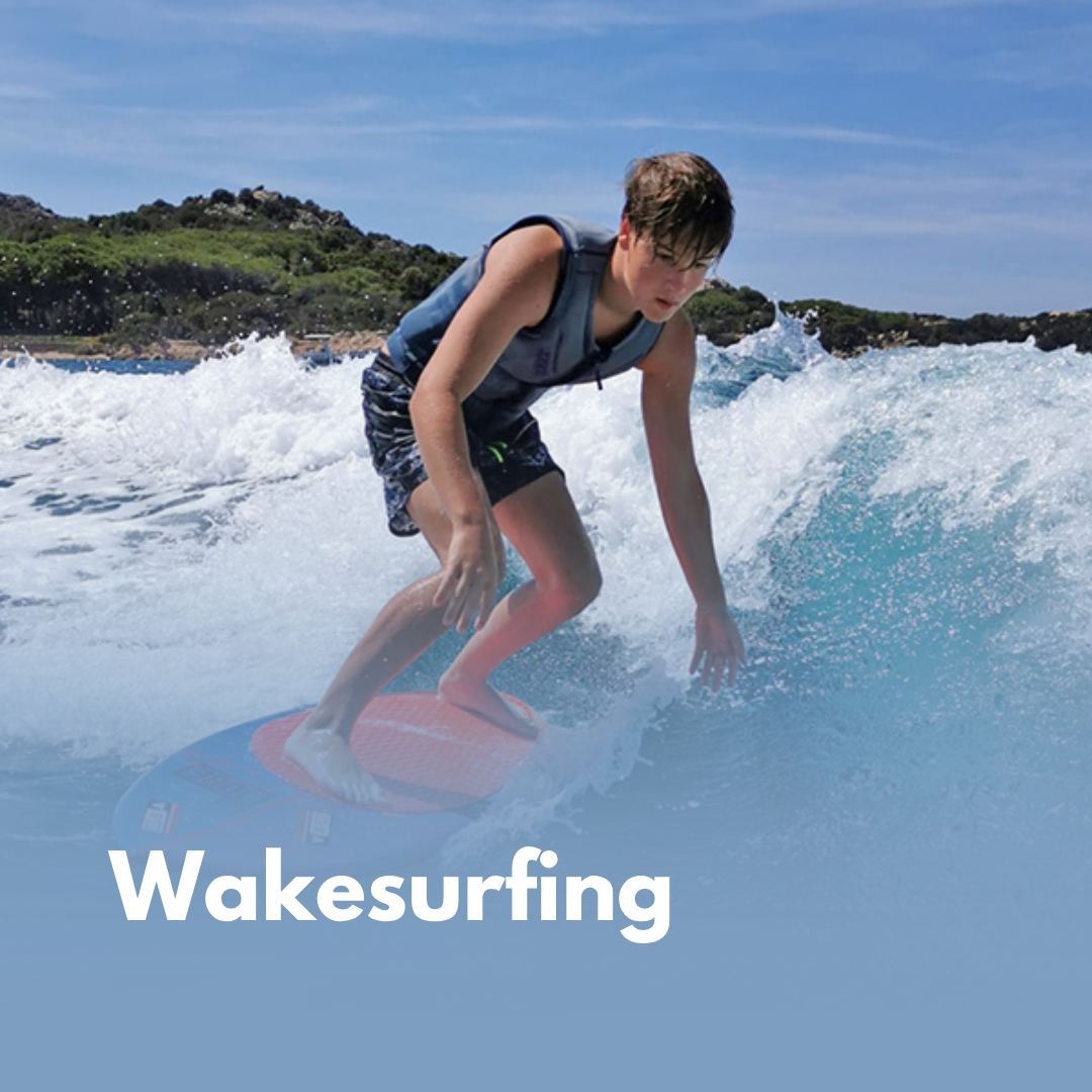 Wakesurfing (20 minutes)
