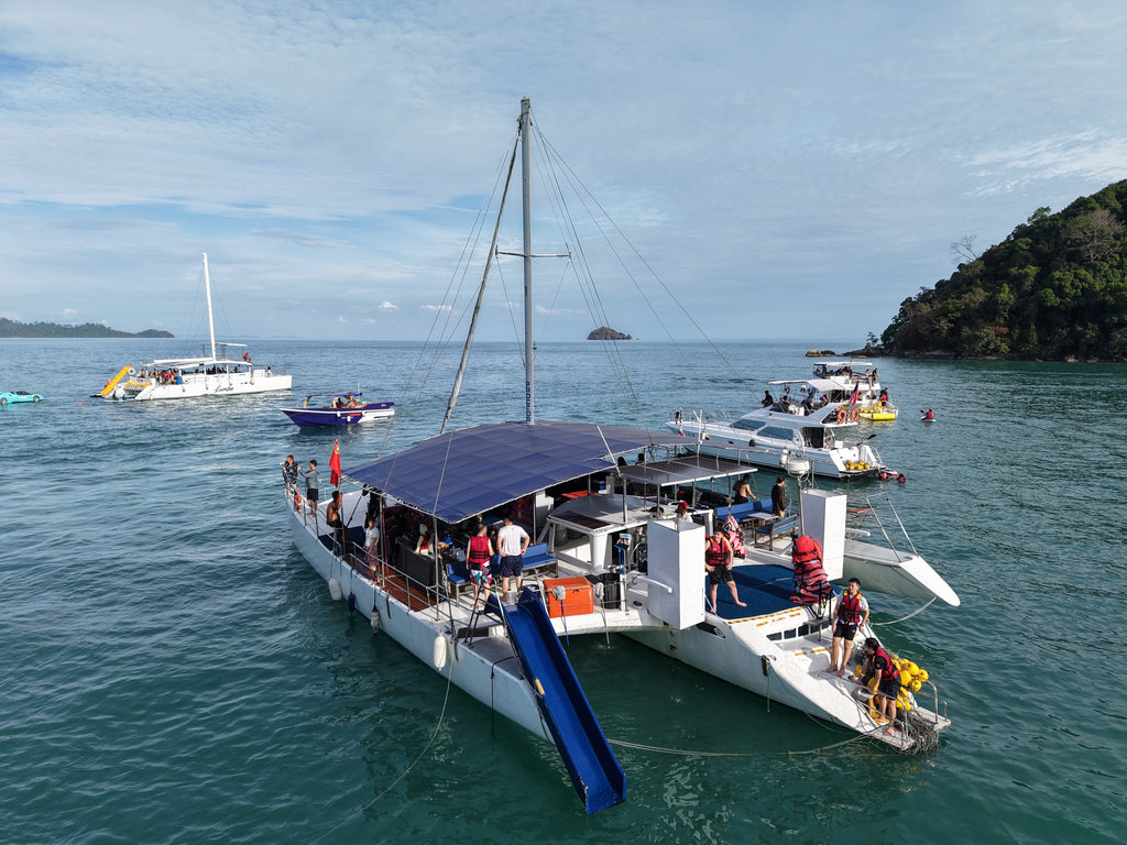 Erica Sunset Sharing Yacht Charter – Langkawi Sunset Party Experience (4 Hours)