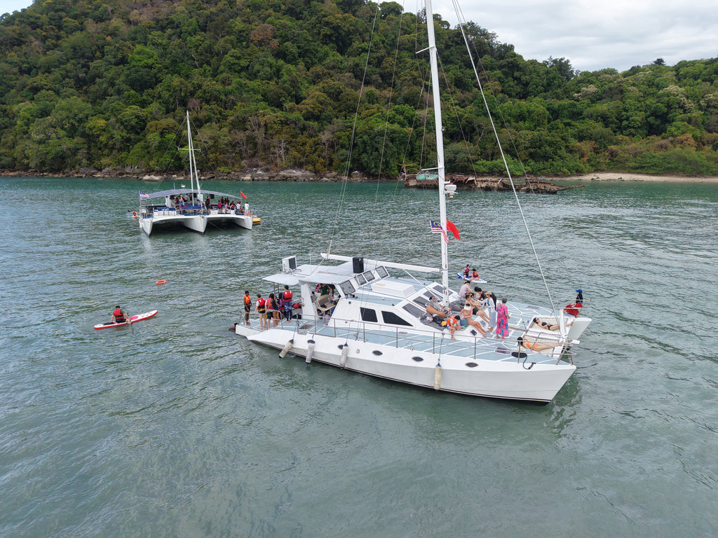 Free Soul Sharing Yacht Charter – Langkawi Party Cruise Experience (4 Hours)