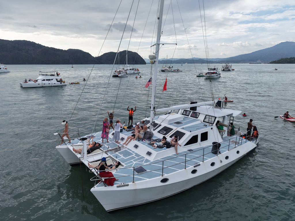 Free Soul Sharing Yacht Charter – Langkawi Party Cruise Experience (4 Hours)