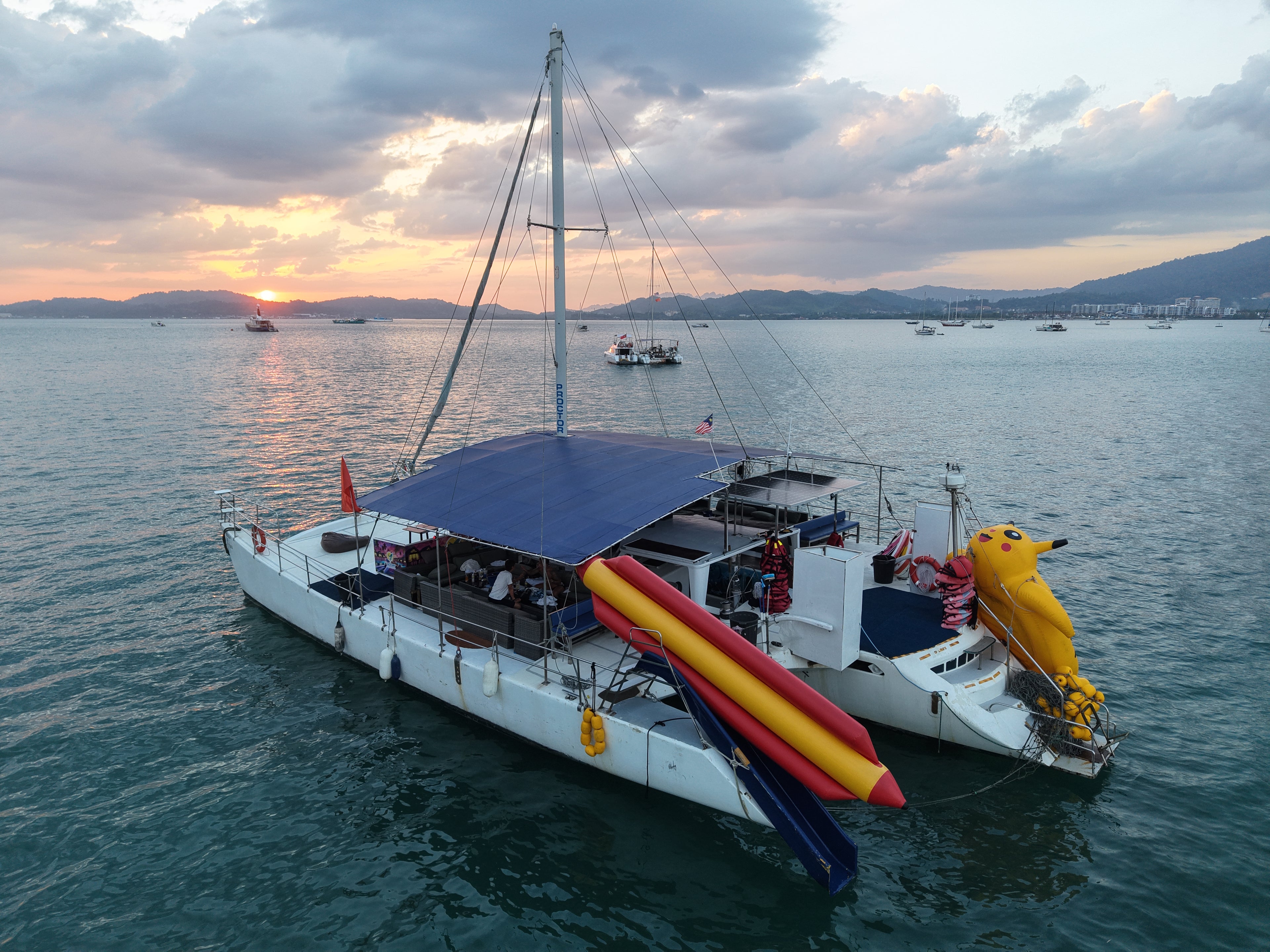Erica Sunset Sharing Yacht Charter – Langkawi Sunset Party Experience (4 Hours)