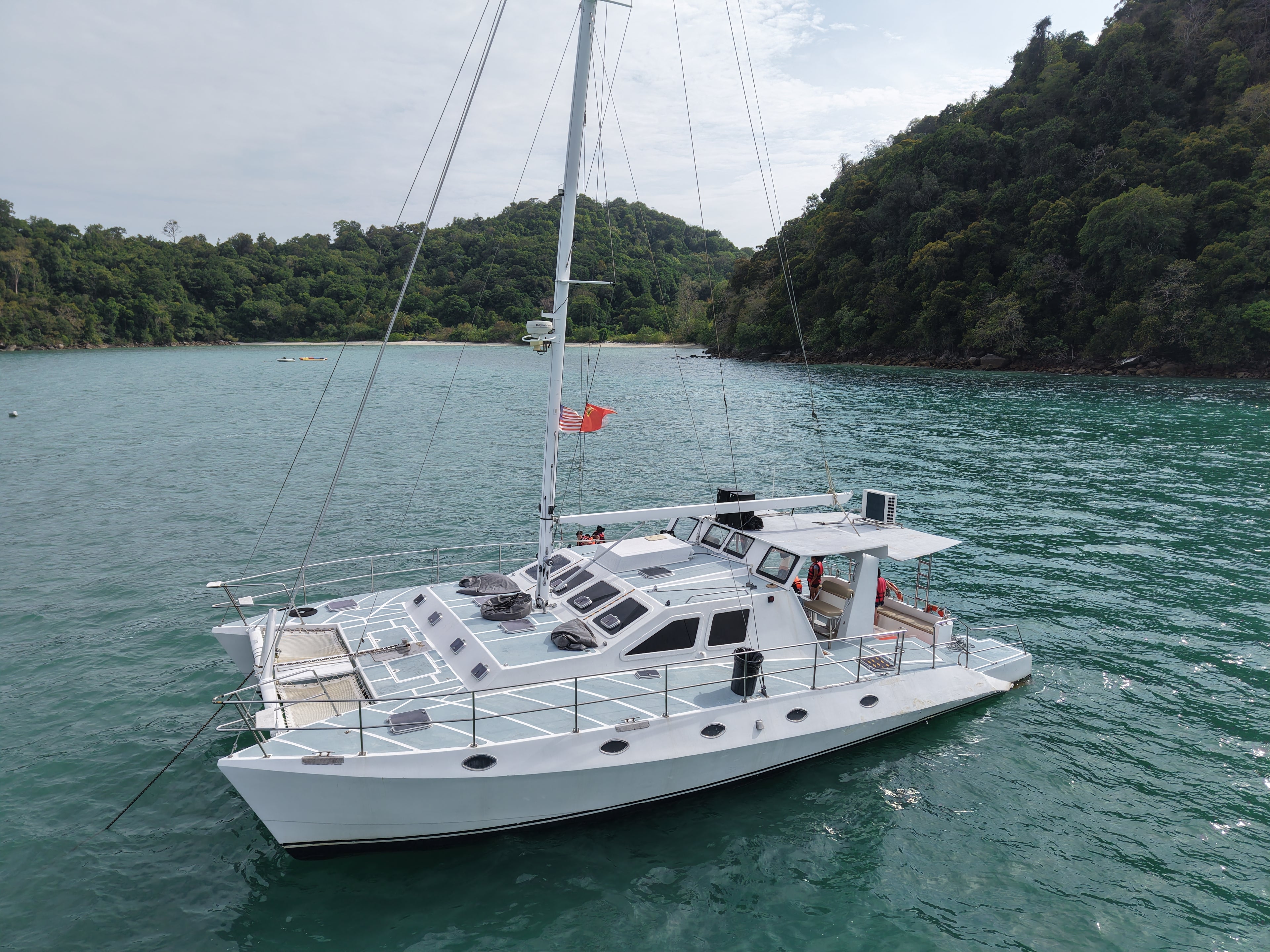 Free Soul Sharing Yacht Charter – Langkawi Party Cruise Experience (4 Hours)