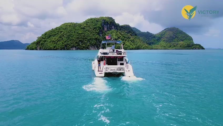 Hercules Private Yacht Charter – Luxury Party & Sunset Cruise Experience (4 Hours)